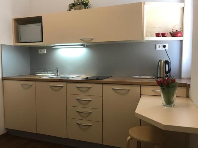Apartman Innova Zlín Exterior foto